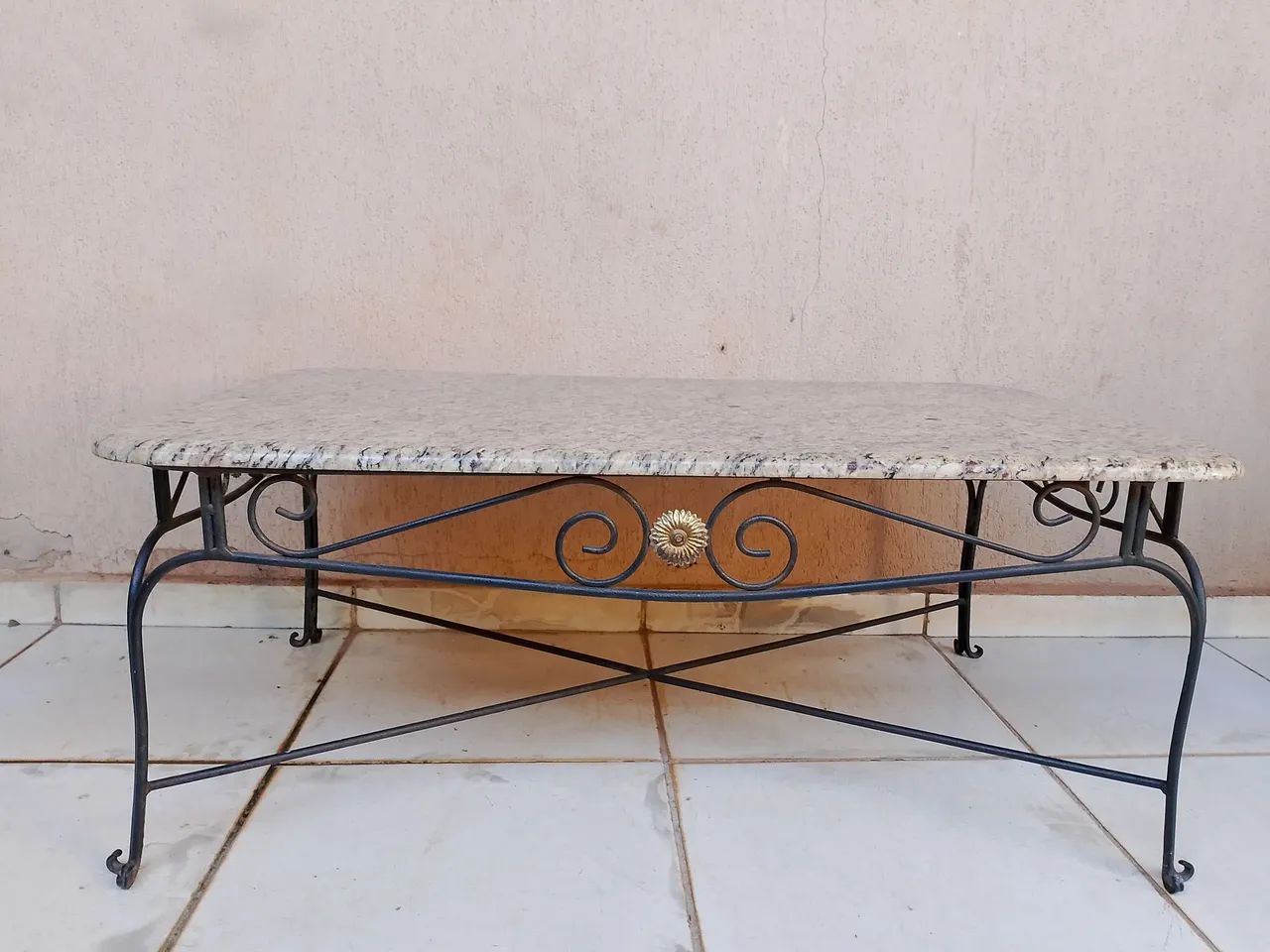 Mesa de centro de mármore e ferro - Foto 2