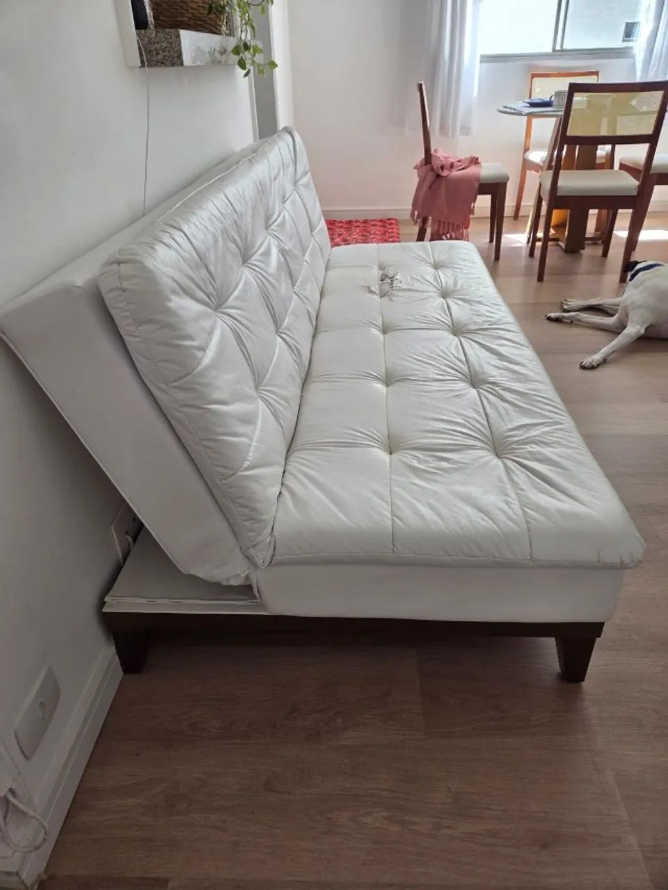 Sofá cama reclinável 3 lugares branco  - Foto 4