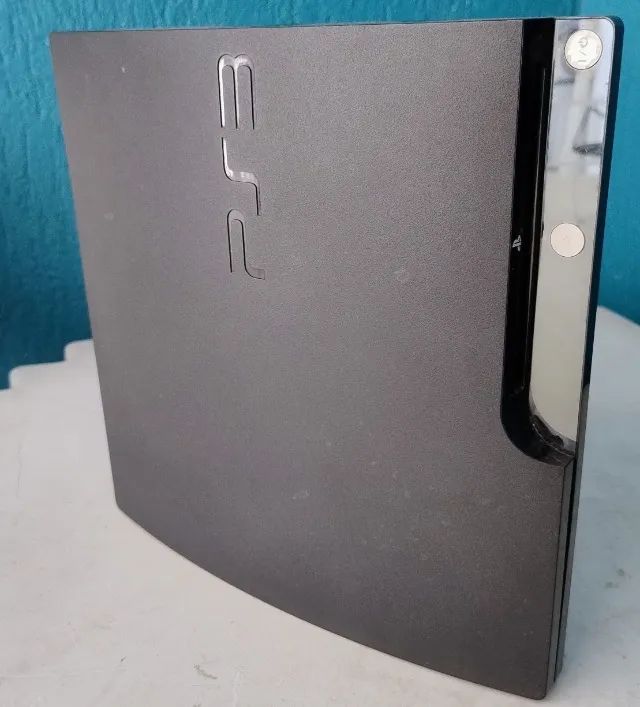 PlayStation 3 Slim 120GB (CECH-2001A) - No Estado / Para Conserto