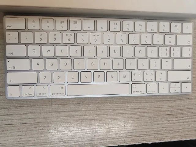 Aple Magic Keyboard 2 MQ5L2CH\A Com Tecla Chinesa A1644 USADO - Foto 2