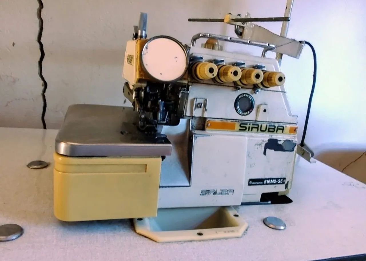 MÁQUINA DE OVERLOCK SIRUBA  - Foto 2