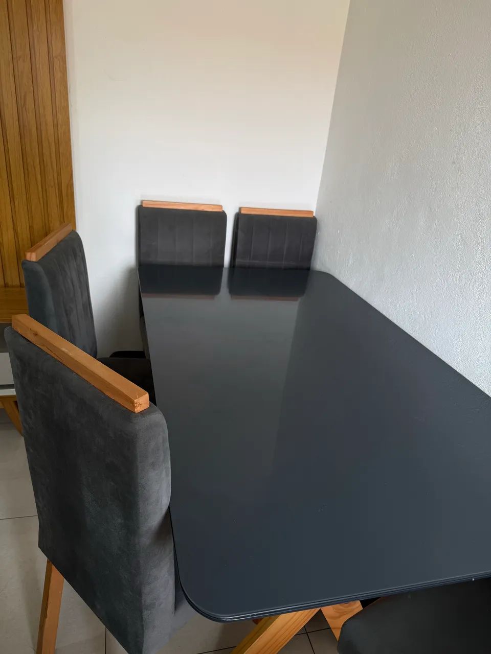 MESA DE JANTAR 6 CADEIRAS