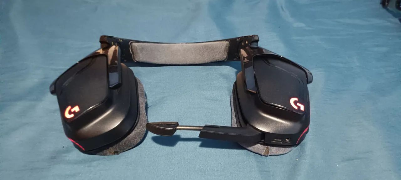 Headphone Logitech g935
