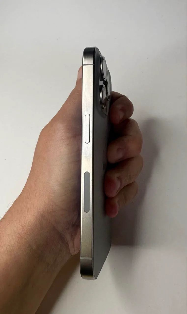 iPhone 15 pro  - Foto 5