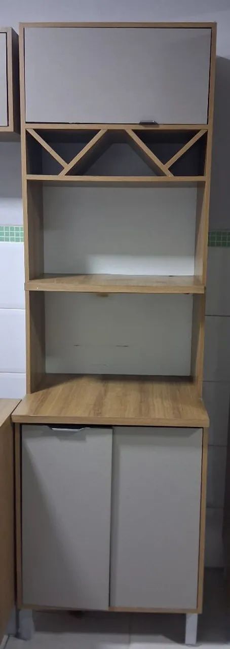Balcão Micro-ondas e forno