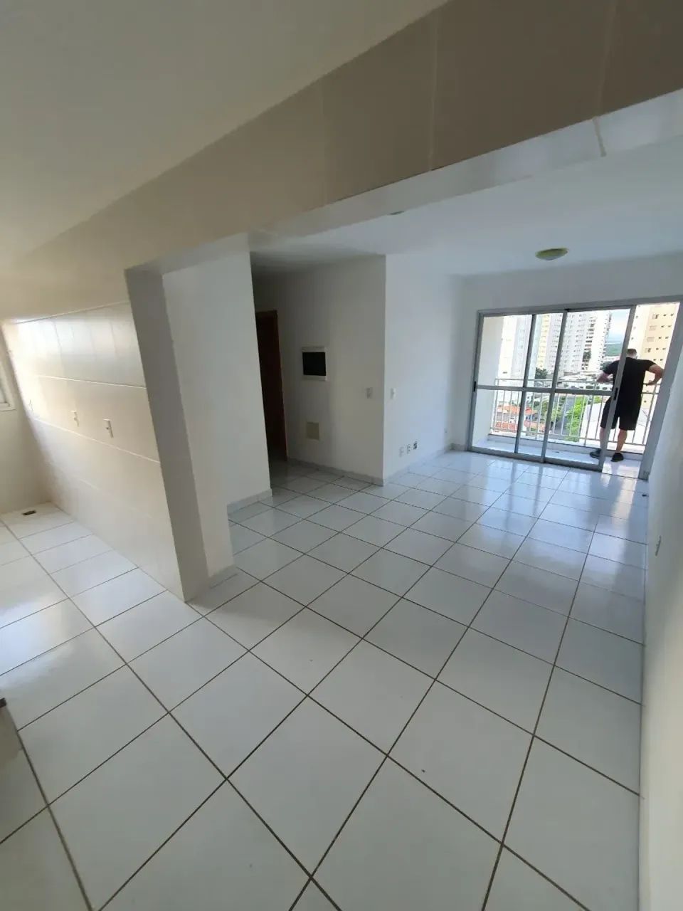APARTAMENTO C/ PLANEJADOS E ARES CONDICIONADOS - Foto 2