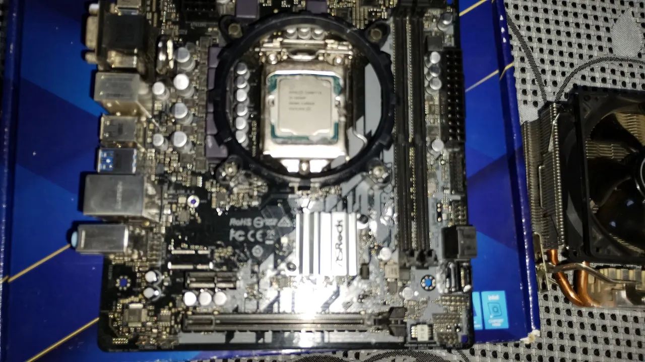 Processador 10100f intel + placa mãe asrock h510