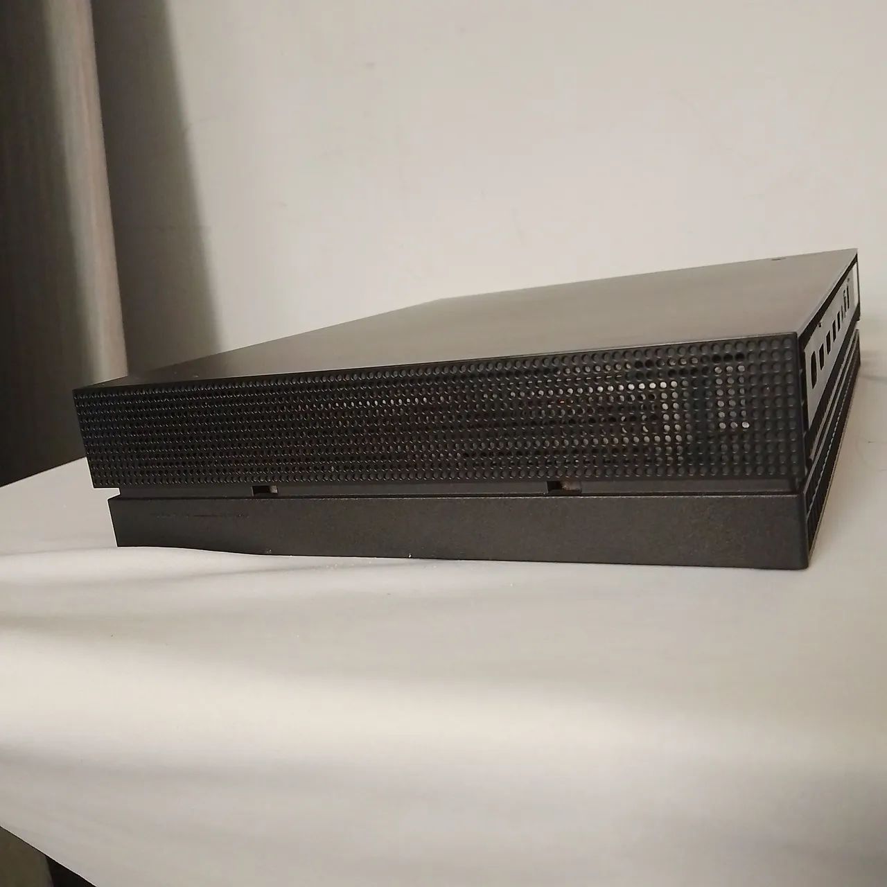 XBOX ONE X (1TB) - Foto 4