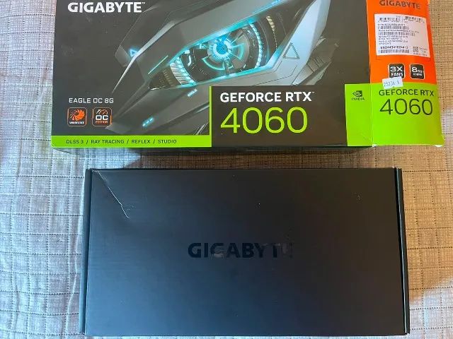 RTX 4060 8 GB GIGABYTE EAGLE OC - USADA - Foto 2
