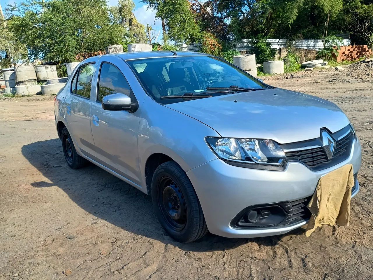 Renault Logan Expression Flex 1.0 12V 4P 2020 - Foto 3