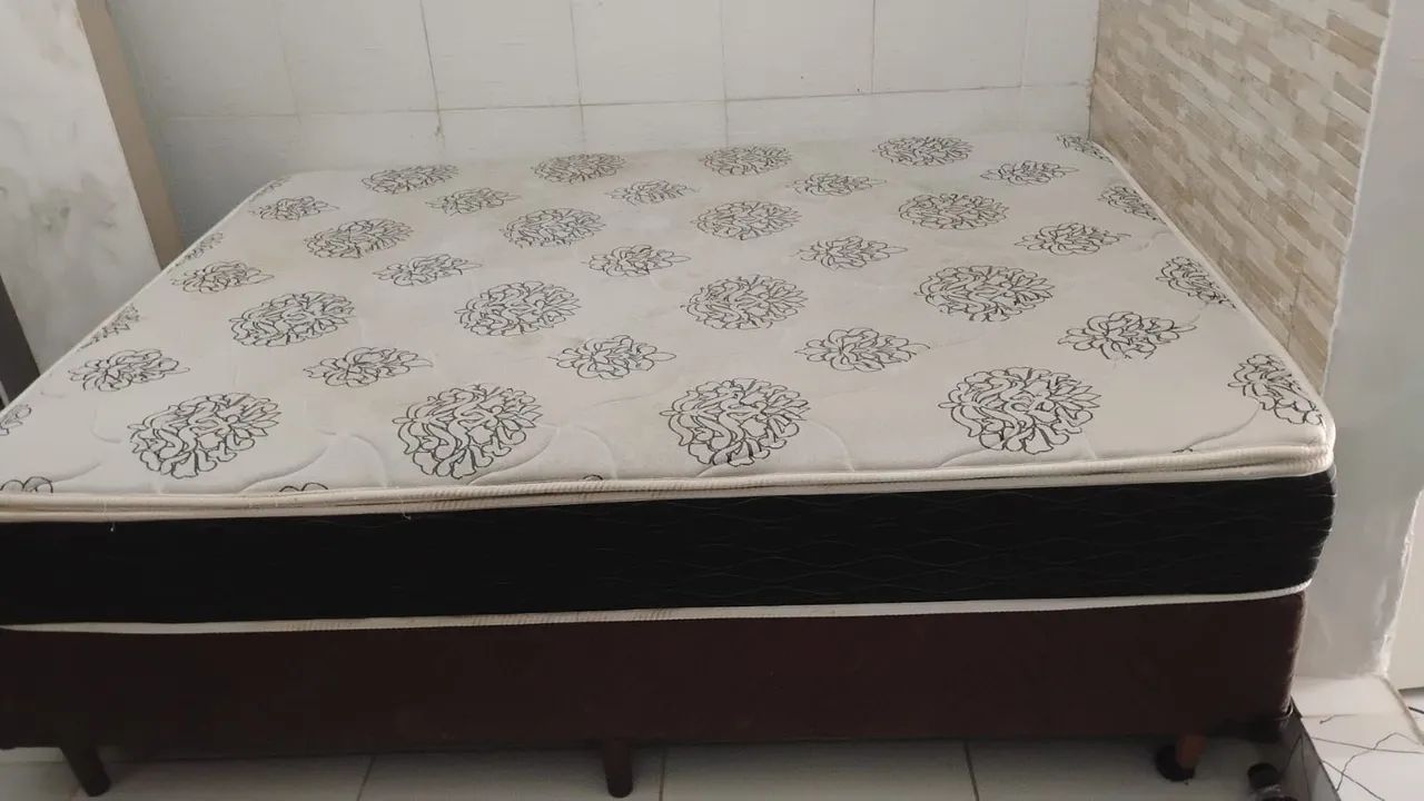 Cama Box de casaö com colchão. - Foto 2