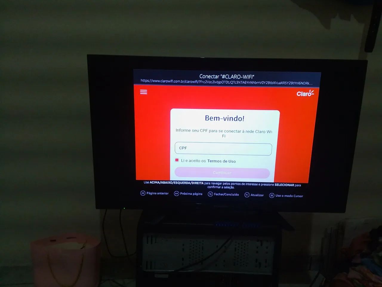 TV Panasonic 32 polegadas com box streaming liberado * está excelente 