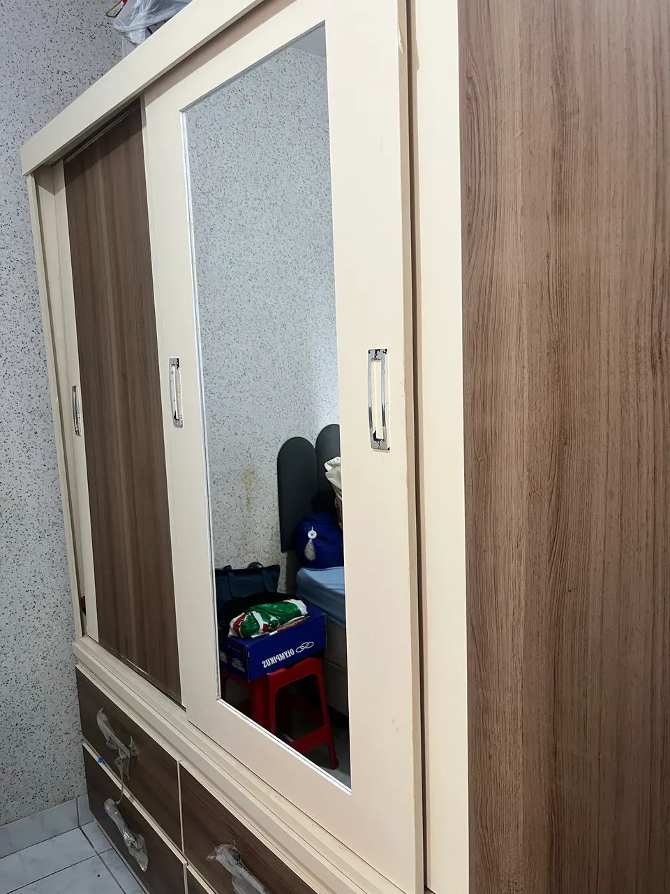 Vende-se guarda-roupa grande - Foto 2