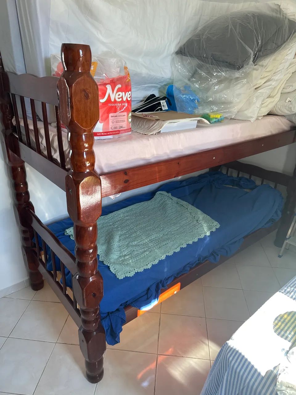 Beliche + cama box com colchão + 3 colchões  - Foto 2