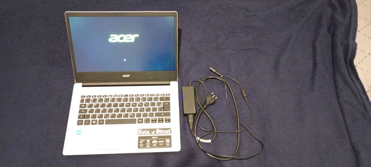 Notebook Acer  - Foto 5