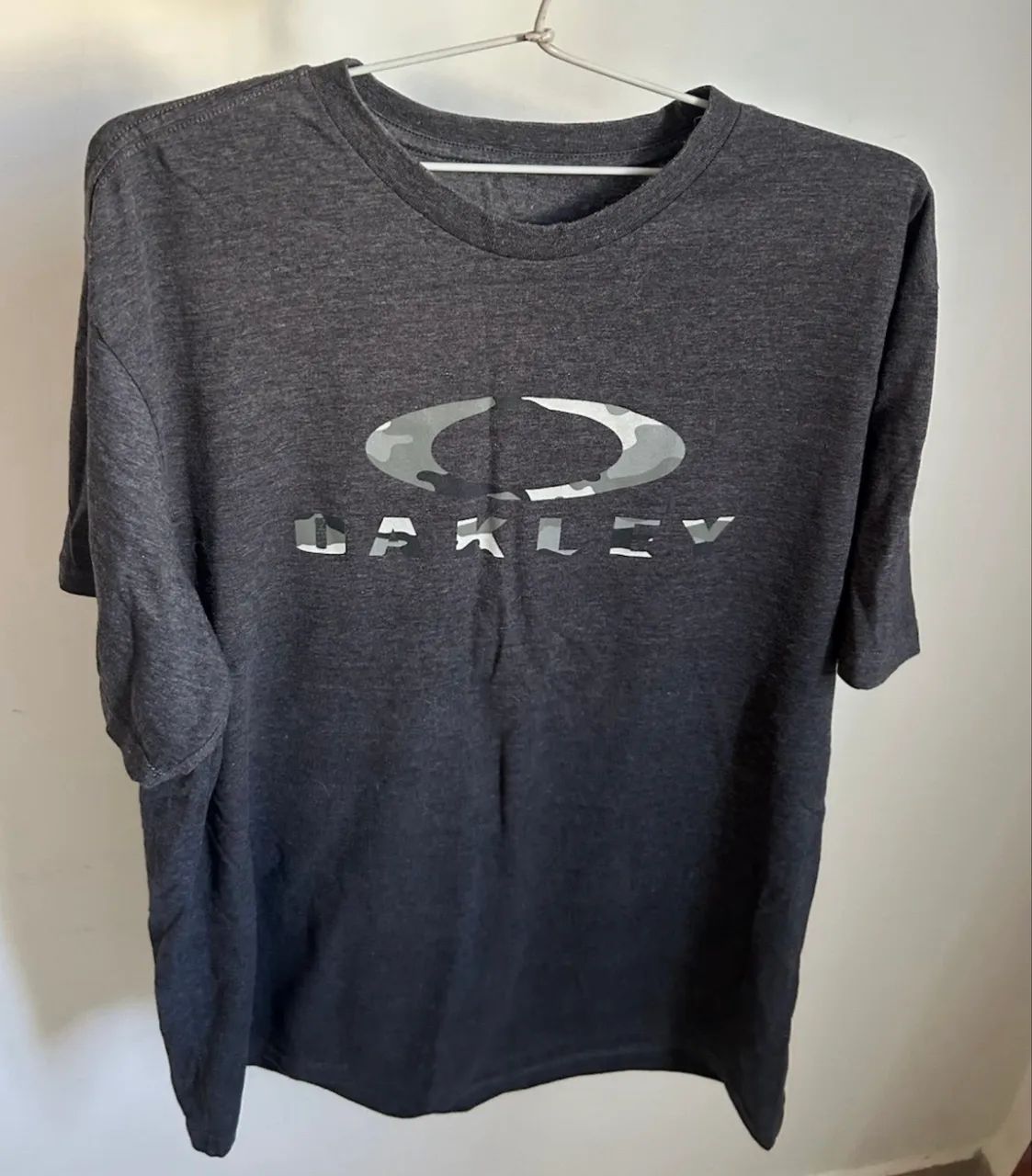 DESAPEGO CAMISETA OAKLEY ORIGINAL - Foto 3