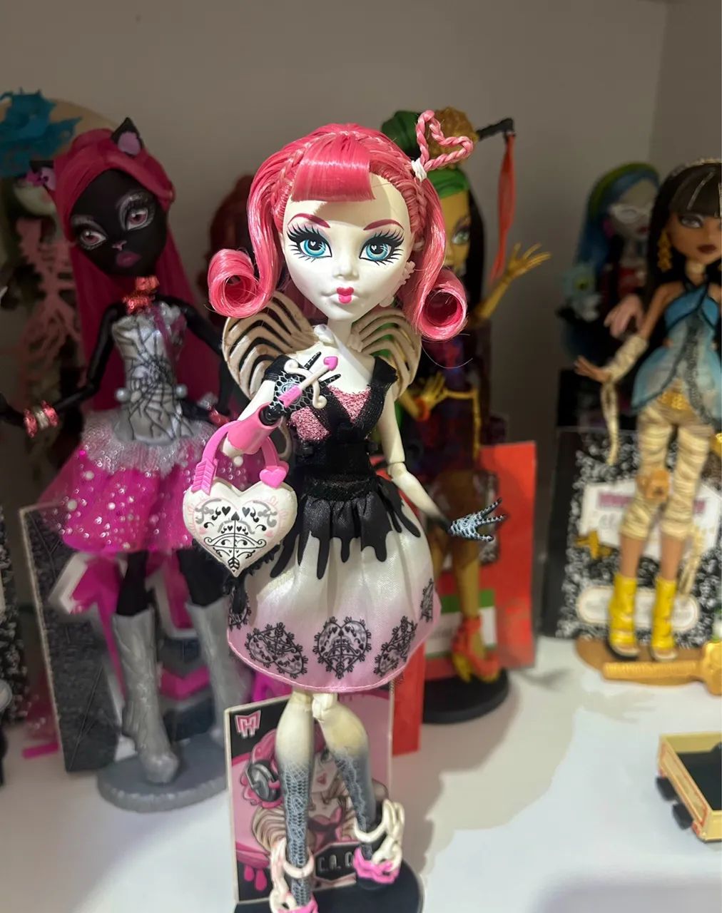 TROCO CUPIDO MONSTER HIGH 