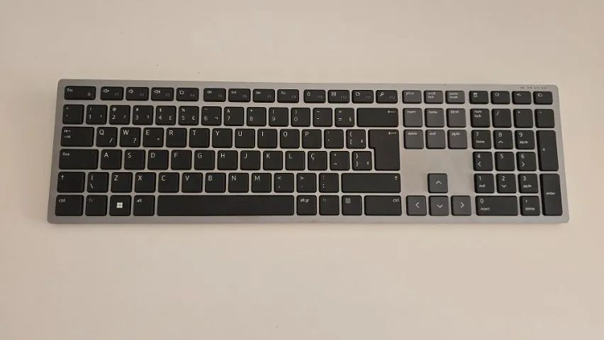 Teclado e Mouse Sem Fio Dell Pro Plus KM7321W, Bluetooth 5.0, 12 teclas programáveis - Foto 4