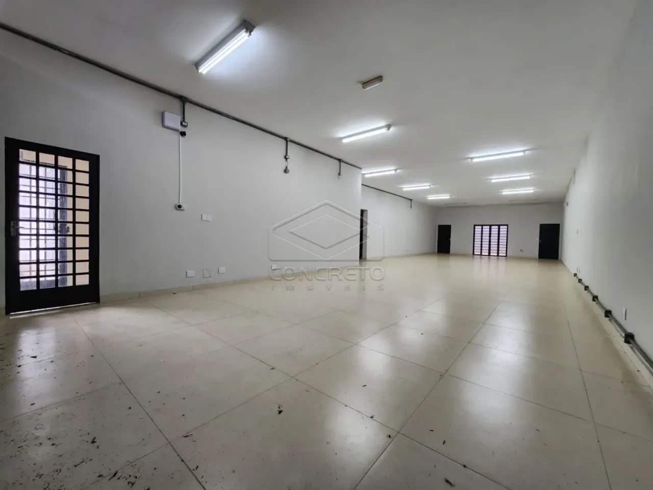 Comercial Salão em Jaú