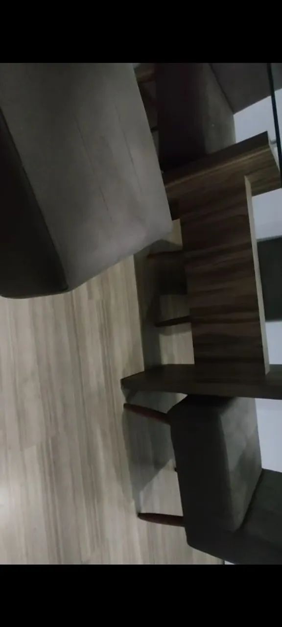Mesa de jantar com 4 cadeiras em perfeito estado  - Foto 3