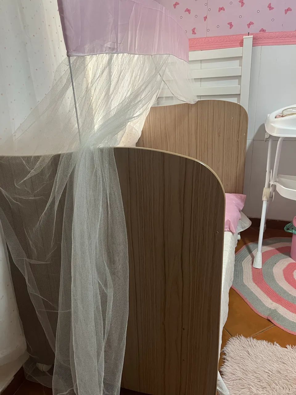 Crib Bed466447821115248640