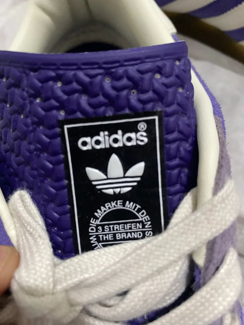 Tênis Adidas Gazelle tam 40 - Foto 4