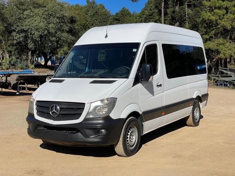 MB SPRINTER 415 ANO 2019 TETO ALTO COM 433 MIL KM - 16 LUGARES - REPASSE 