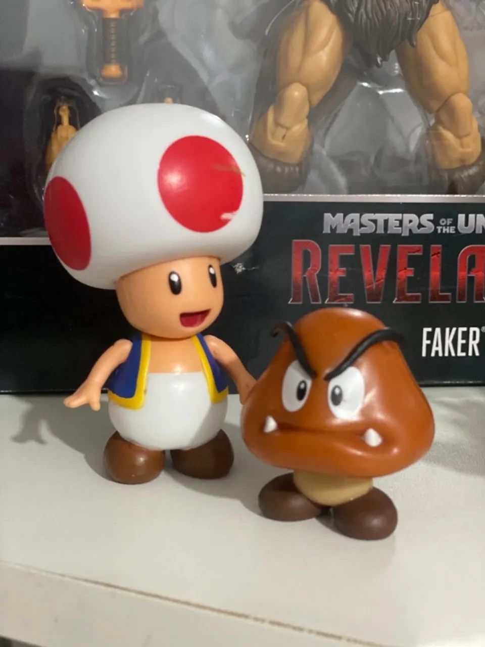 Lote Jakks Nintendo Super Mario Bros Toad e Goomba