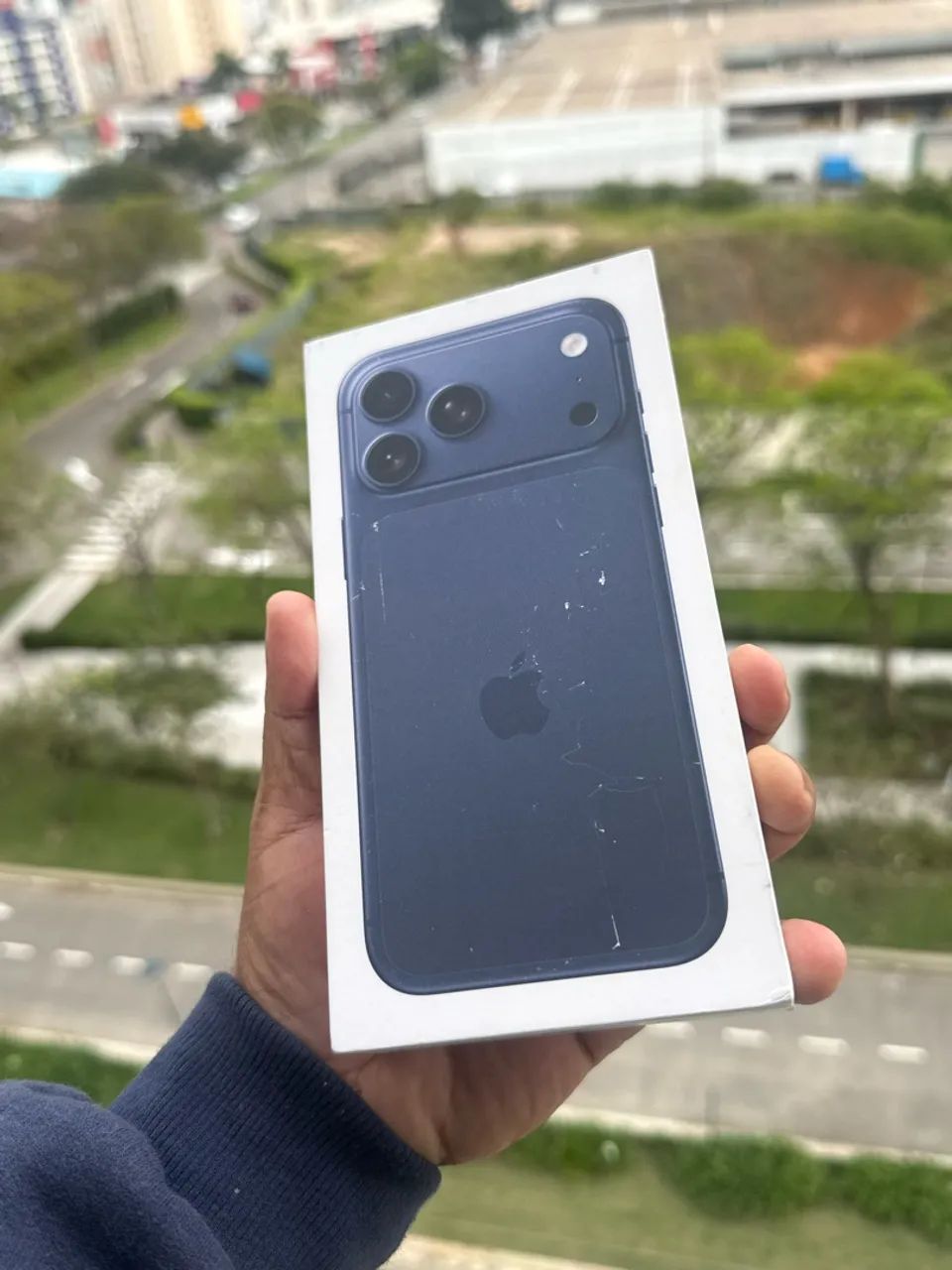 NA PROMOÇÃO 17 PRO MAX AZUL