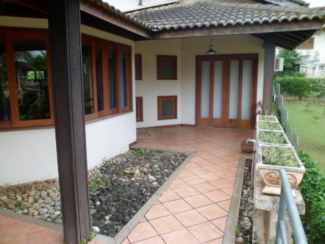 Mansão, ubá, 04 quartos, suíte, 5 vagas Piscina, localização privilegiada - Foto 8