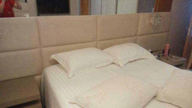Painel cabeceira estofados sob medida moderno e atraente - Foto 2