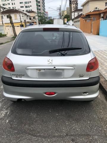 Vendo Carro Peugeot 206 1.4 - 4 Portas - Foto 4