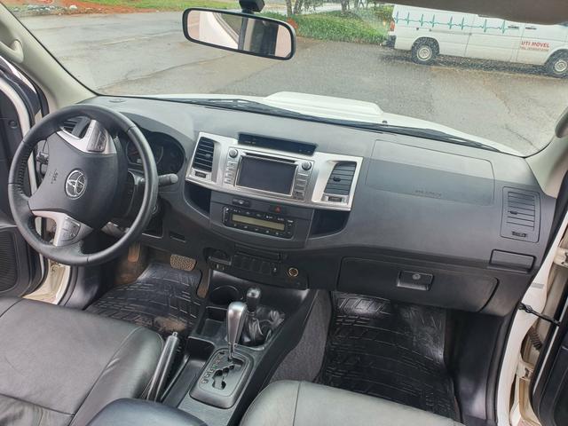 Hilux - Foto 15