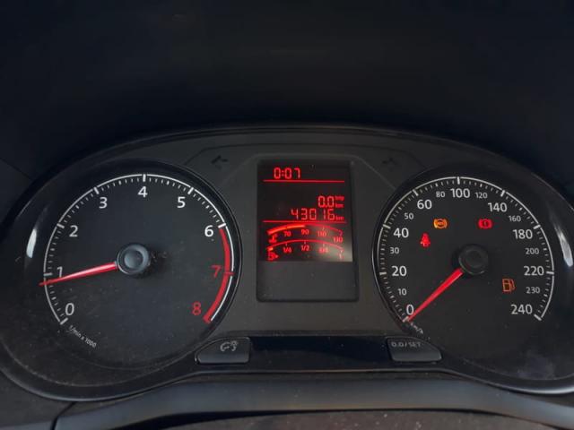 VOLKSWAGEN GOL (NOVO) 1.0 TREND TOTAL FLEX 4P - Foto 4