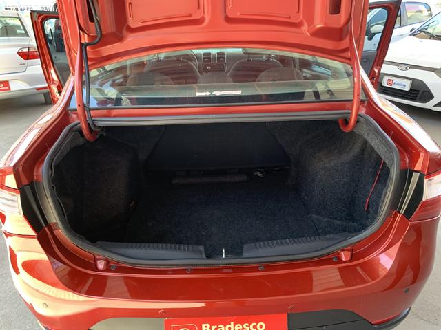 Fiat gran siena 1.4 flex ano 2013 - Foto 13
