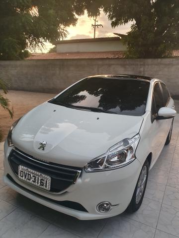 Peugeot 208 - Foto 3