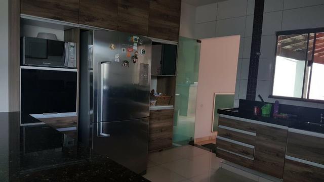 Linda casa no Bairro Solaris em Araxá - Foto 9