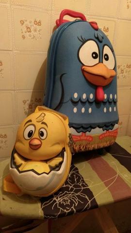 Mochila da galinha pintadinha 3D