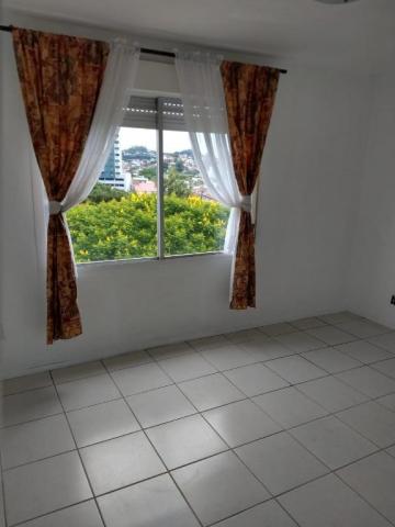 Apartamento de frente, 3 dormitórios, com água quente, localização privilegiada, oportunid - Foto 8