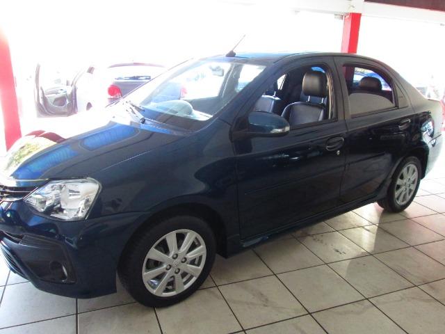 Toyota Etios sedan 1.5 xls automatc - Foto 9