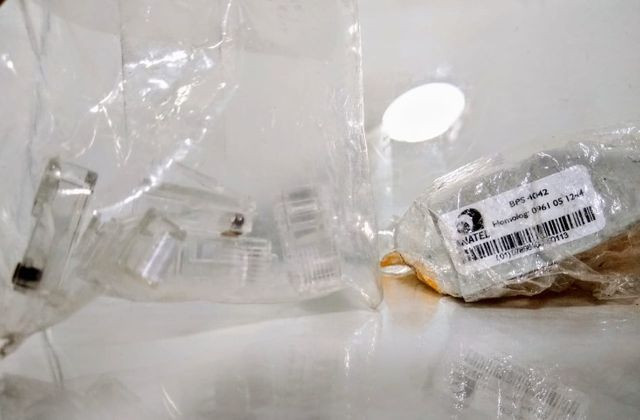 Filtro Adsl Telefone Simples + Conectores Cabo Rede Rj45 (Novos) - Foto 2