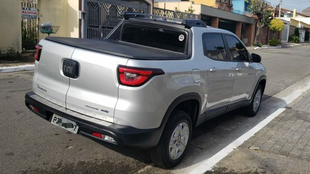 Fiat TORO Freedom AT6 1.8 ano 2018 16V, cor prata, otimo estado - Foto 12