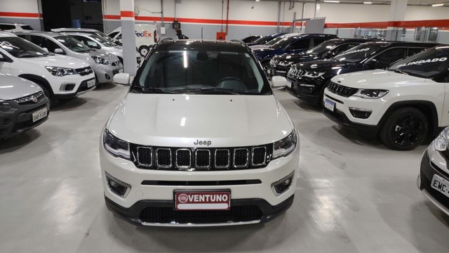 CONCESSIONÁRIA FIAT VENTUNO / COMPASS LIMITED 17/17 BAIXO KM