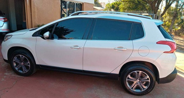 PEUGEOT 2008 GRIFFE 1.6 AUT 2017 *50MIL KM*