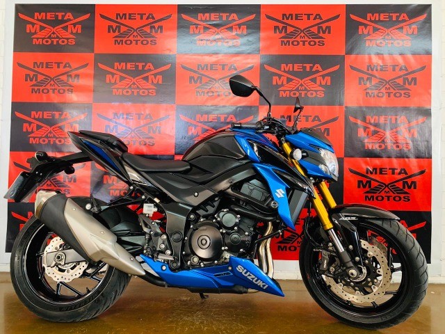 GSXS-S 750 2018 NOVA!! APENAS 14 MIL KM, PNEUS ZEROS, SOMENTE PEGAR E ANDAR