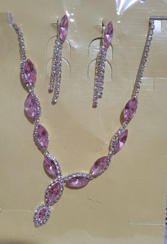 Colar strass com pedras nude bijuterias  - Foto 4