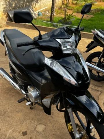 Vende- se moto 