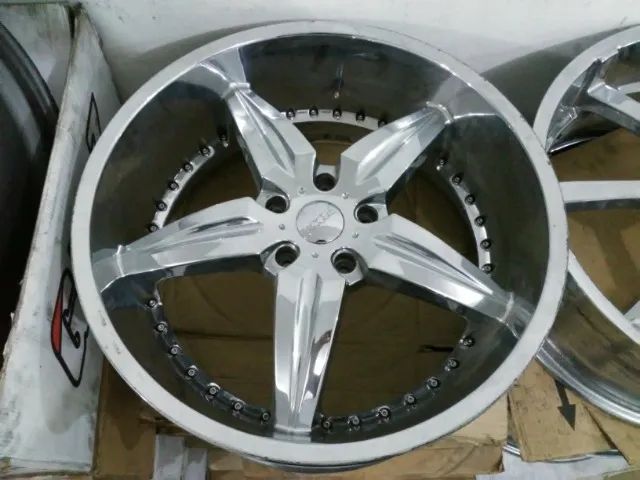 Rodas aro 22 foose 5x130 22x9,5 et35 cromada