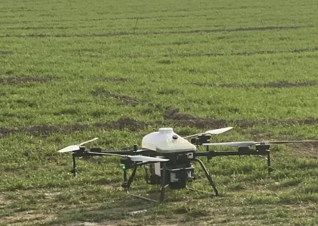 Carro atomizado da trilha 360 ° do tanque de pulverizador dos