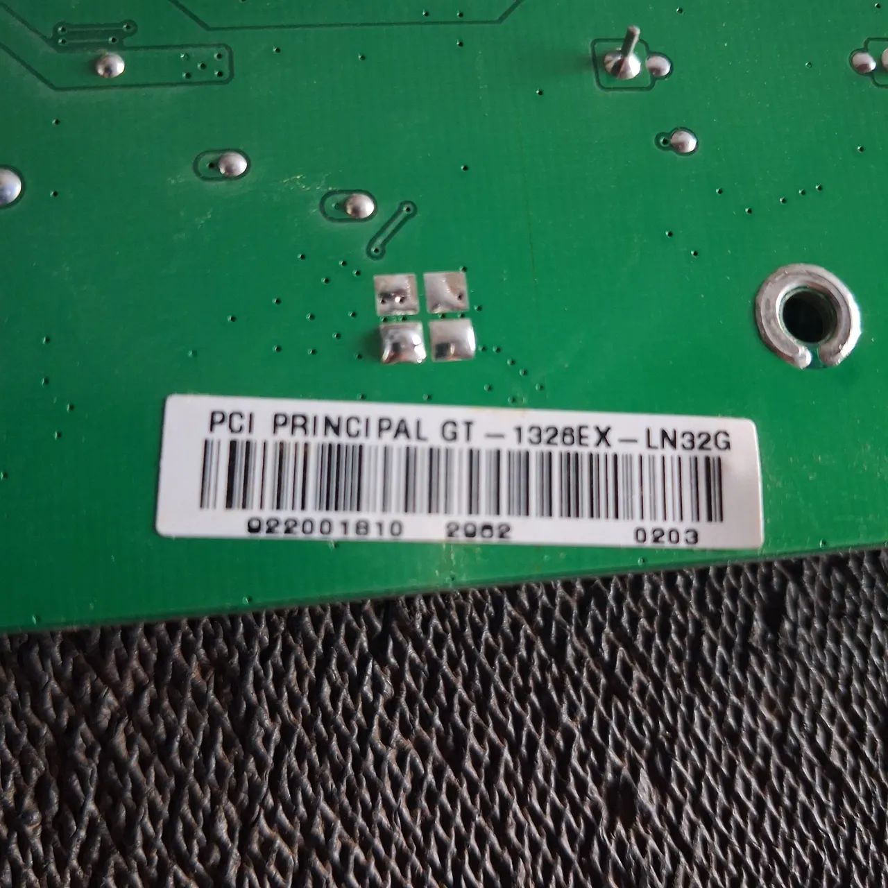 Placa principal tv cce ln32g - Foto 5